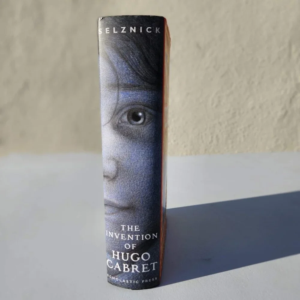 The Invention of Hugo Cabret Hardcover Book by Brian Selznick 9780439813785 533